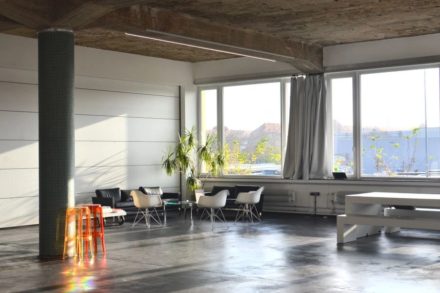 Comment faire pour entretenir un sol en béton ciré ?