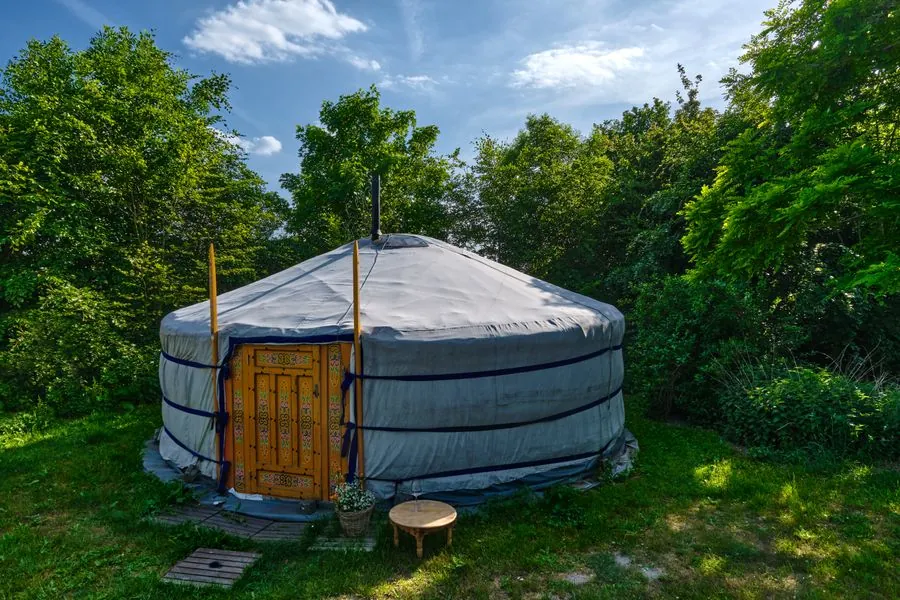 Qu’est-ce qu’une yourte habitable ? Réglementation et conditions d’installation